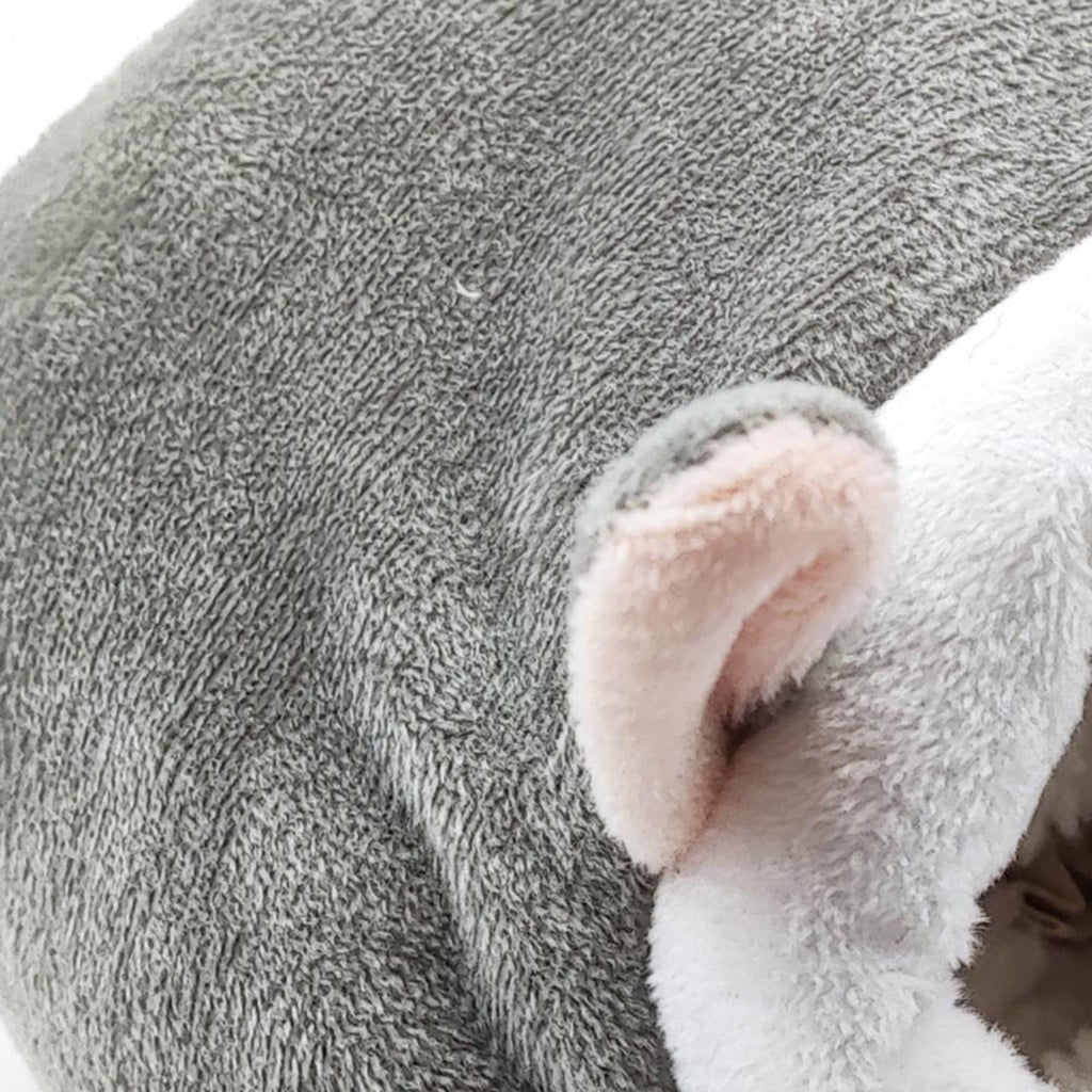 Small Pet Bed, Pig Christmas Bed Warm Hedgehog Hideout Cotton House Sleeping Nest Cage Accessories for Small Animal Habitat Supplies for Hamster Sugar Glider Squirrel Bearded Dragon Pink