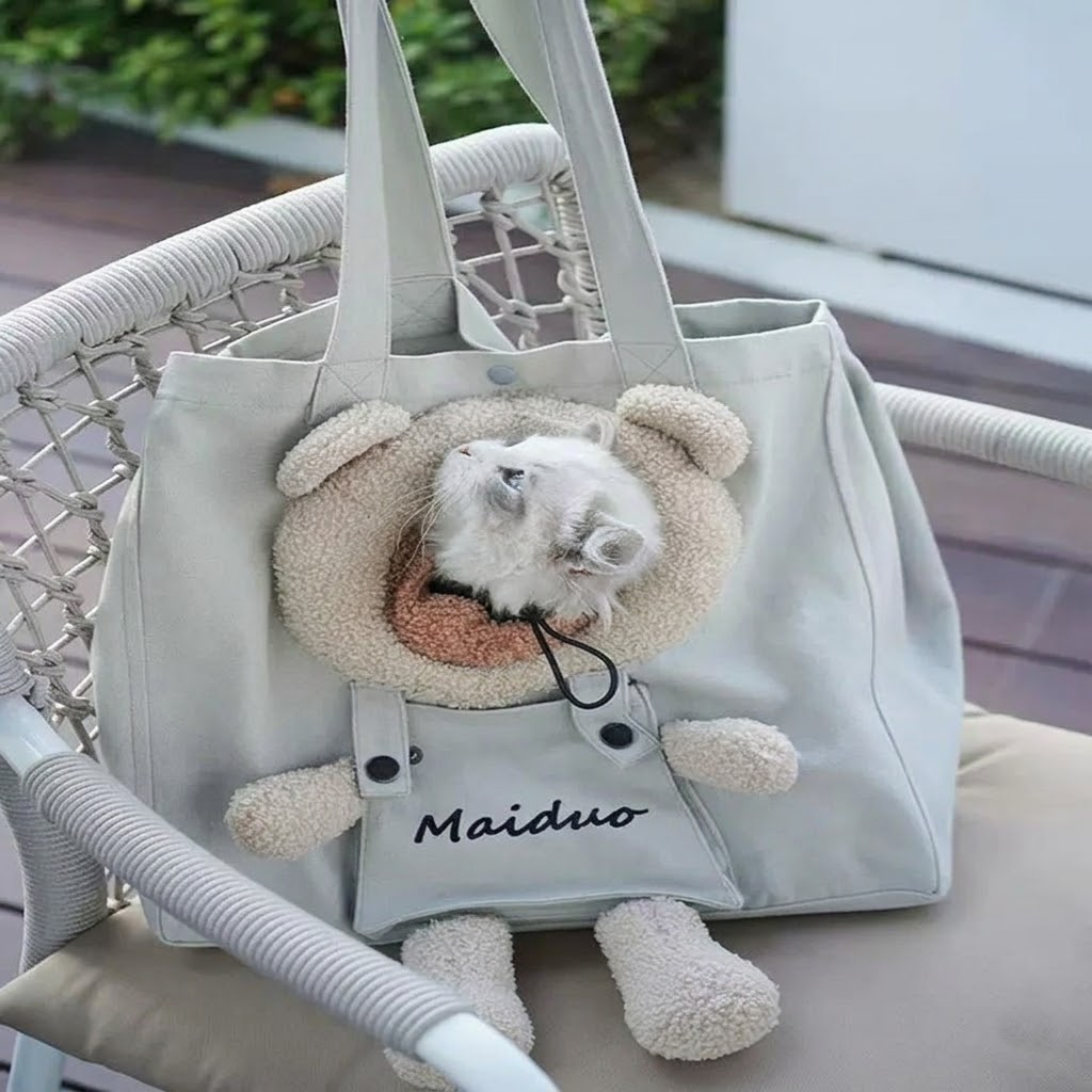 Adorable Bear-Shaped Pet Carrier Tote Bag – Lightweight, Breathable, and Portable Shoulder Bag for Cats and Small Dogs, Perfect for All-Season Daily Outings, Shopping, and Short Trips (LightGrey)